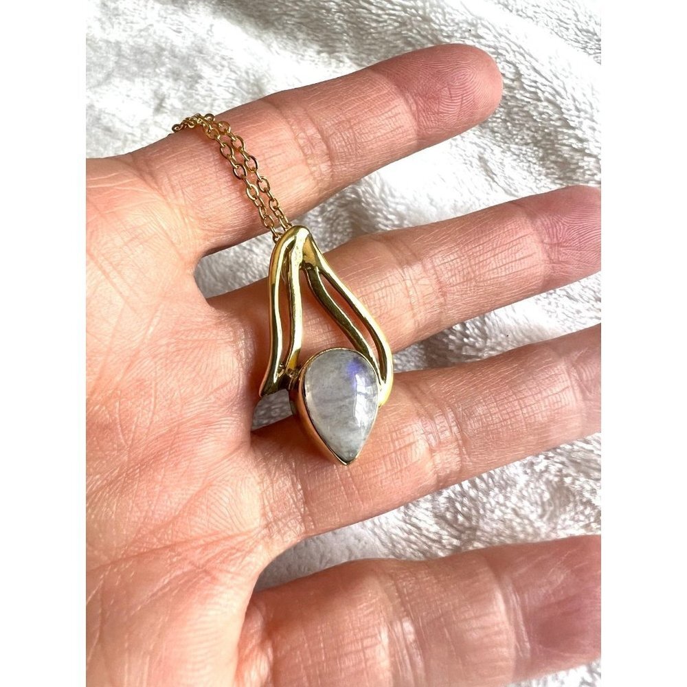 Dainty Subtle Flash Rainbow Moonstone Necklace Pendant
